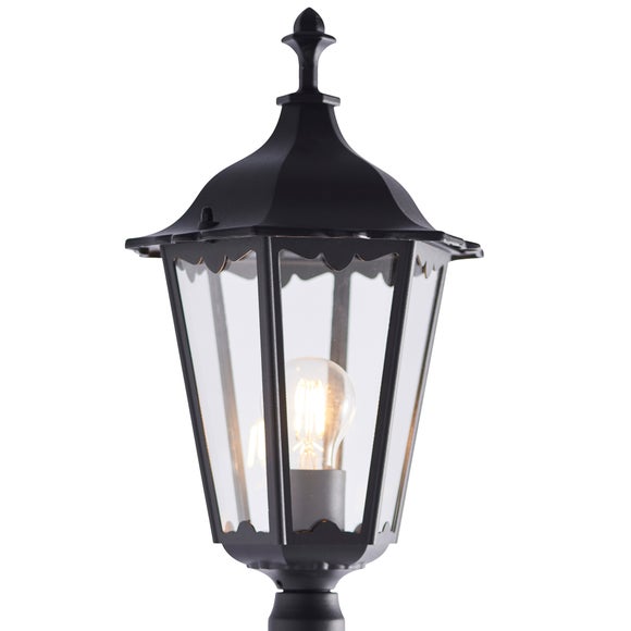 Vogue Trenton Outdoor Lamppost