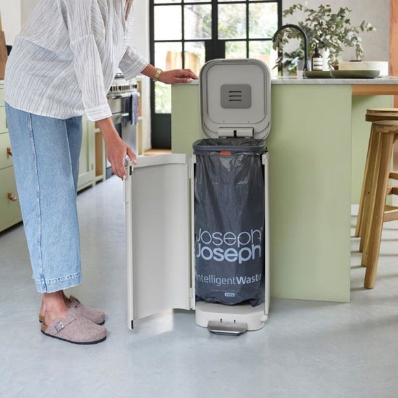 Joseph Joseph 40L Porta Bin, product image 2