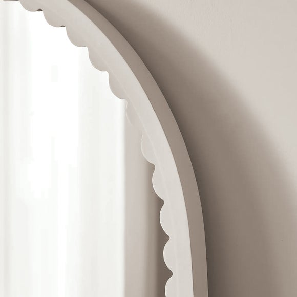 Remi Arched Scalloped Full Length Leaner Mirror, product image 8