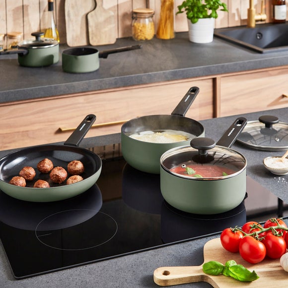 Morphy Richards 5 Piece Aluminium Saucepan Set, product image 32